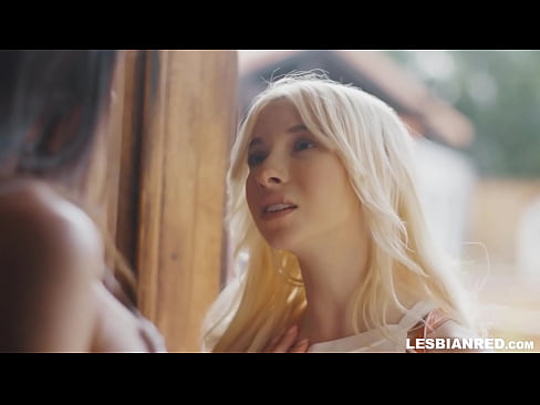❤️ Tüdruk tuleb paar kuud hiljem koju ja jõuab sööma oma kasuema tussu Pornovideo at et.xxxhdporn.ru ☑